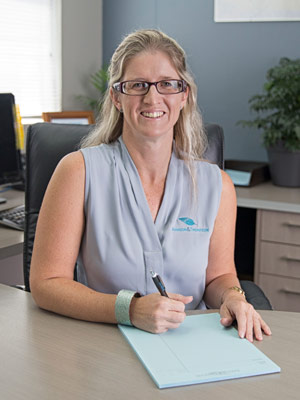 Laura Weir